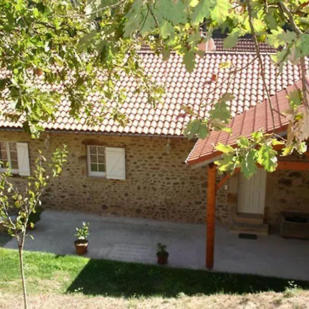 Holiday home Lumineux Auzits