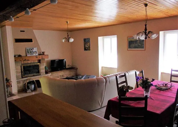 Lumineux Holiday home Auzits